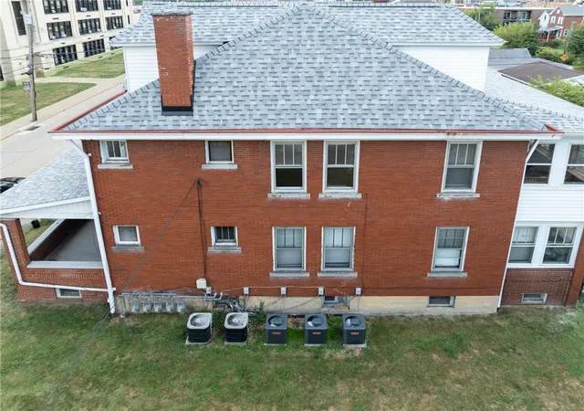 Photo 3 of Multi family home for sale at 1096 - 1098 Valley St, Mc Kees Rocks, PA 15136 | MLS# 1722367 | Listing updated on 2026-08-18