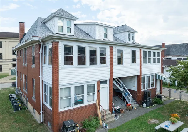 Photo 4 of Multi family home for sale at 1096 - 1098 Valley St, Mc Kees Rocks, PA 15136 | MLS# 1722367 | Listing updated on 2026-08-18