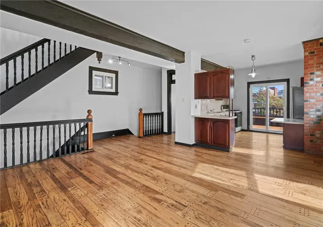 Photo 3 of Single family home for sale at 627 S Aiken Ave, Shadyside, PA 15232 | MLS# 1727726 | Listing updated on 2026-08-24