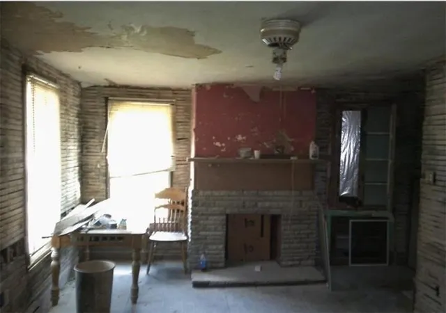 Photo 2 of Single family home for sale at 1746 Grange, Charleroi, PA 15022 | MLS# 1728895 | Listing updated on 2026-08-27