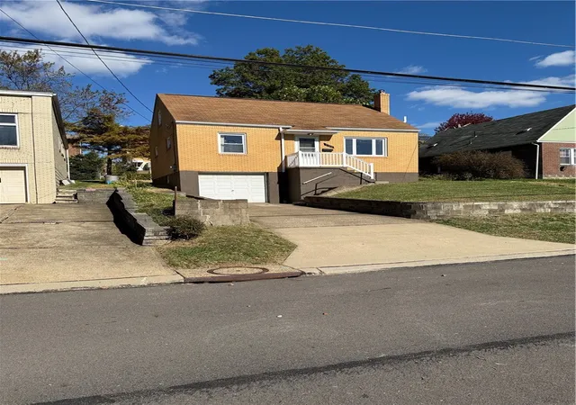 Photo 3 of Single family home for sale at 3323 Villawood Ave, Pittsburgh, PA 15227 | MLS# 1727484 | Listing updated on 2026-08-18