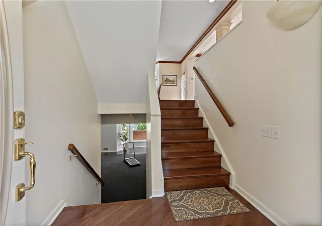 Photo 3 of Townhouse for sale at 88 Waterfront Dr, Pittsburgh, PA 15222 | MLS# 1730319 | Listing updated on 2026-08-09
