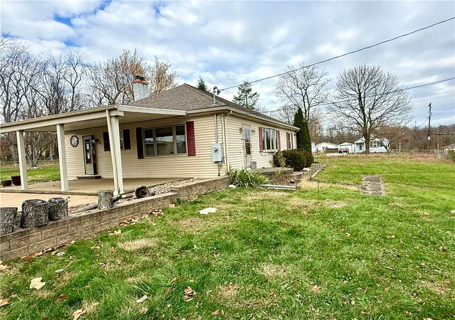 Photo 11 of Single family home for sale at 131 Edison, Uniontown, PA 15401 | MLS# 1731161 | Listing updated on 2026-09-18