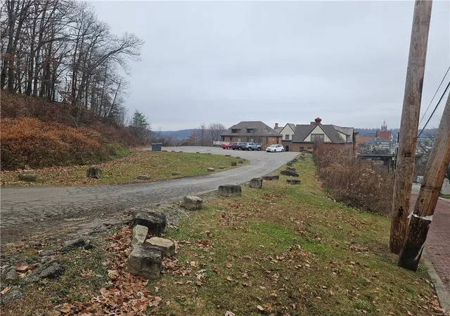 Photo 3 of Multi family home for sale at 700 S Main St, Butler, PA 16001 | MLS# 1732161 | Listing updated on 2026-08-21