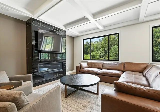 Photo 5 of Sale Pending at 137 Miramar Dr, Pittsburgh, PA 15238 | MLS# 1733704 | Listing updated on 2026-08-25