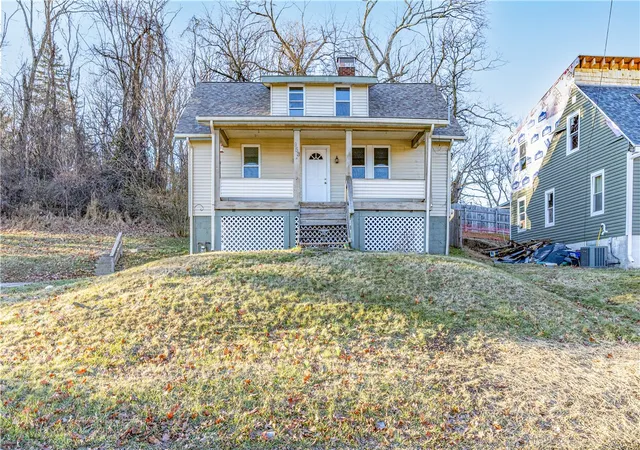 Photo 1 of Single family home for sale at 953 7th Street Ext, New Kensington, PA 15068 | MLS# 1735400 | Listing updated on 2026-08-24