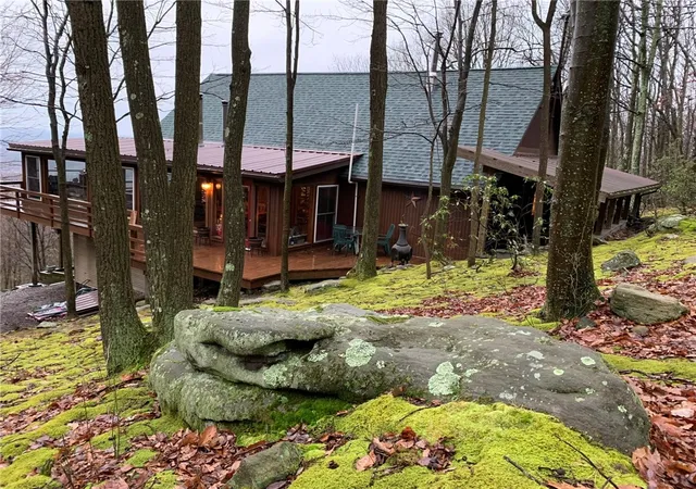 Photo 2 of Single family home for sale at 235 Pine Knob Rd, Hopwood, PA 15445 | MLS# 1735468 | Listing updated on 2026-08-22