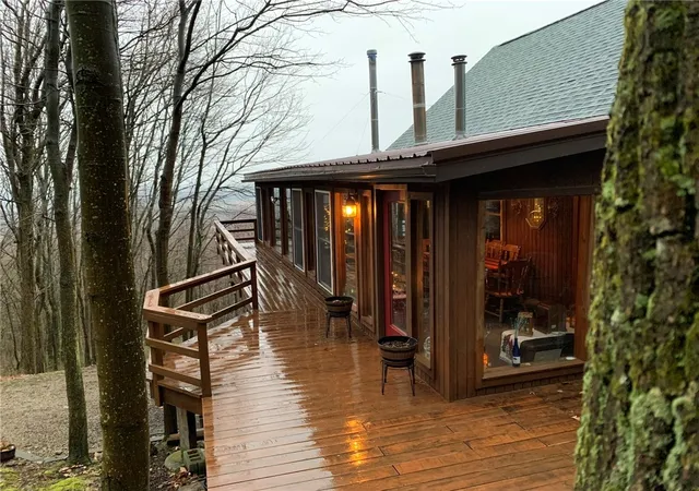 Photo 3 of Single family home for sale at 235 Pine Knob Rd, Hopwood, PA 15445 | MLS# 1735468 | Listing updated on 2026-08-22