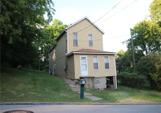 Photo 2 of Single family home for sale at 645 Illinois Ave, Pittsburgh, PA 15221 | MLS# 1735796 | Listing updated on 2026-08-17