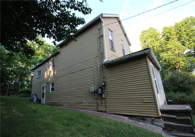 Photo 4 of Single family home for sale at 645 Illinois Ave, Pittsburgh, PA 15221 | MLS# 1735796 | Listing updated on 2026-08-17