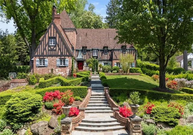 Photo 1 of Single family home for sale at 430 Woodland Rd, Sewickley, PA 15143 | MLS# 1736671 | Listing updated on 2026-08-29
