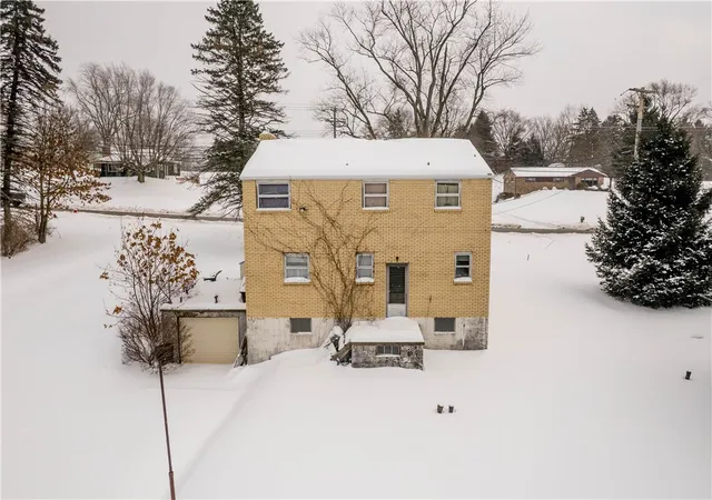 Photo 3 of Single family home for sale at 2573 Nicholson Rd, Sewickley, PA 15143 | MLS# 1738680 | Listing updated on 2026-08-19