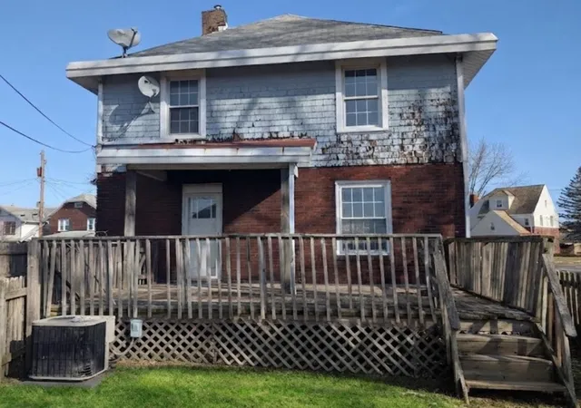 Photo 3 of Single family home for sale at 627 Kimball Ave, New Kensington, PA 15068 | MLS# 1740771 | Listing updated on 2026-08-22