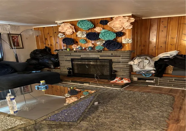 Listing Photo 4 - Condo for sale in building located at 737 Mclain St, Pittsburgh, PA 15210