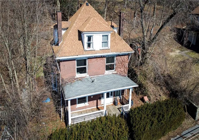 Photo 1 of Single family home for sale at 248 E Fulton St, Butler, PA 16001 | MLS# 1740959 | Listing updated on 2026-08-20