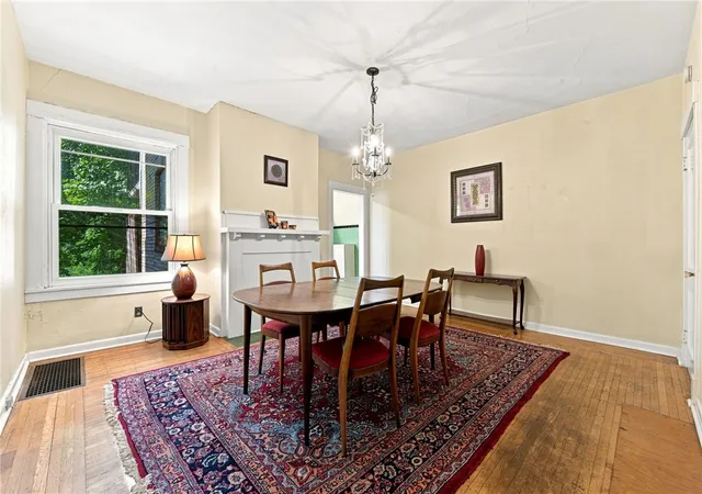 Photo 5 of Single family home for sale at 5918 Douglas St, Squirrel Hill, PA 15217 | MLS# 1741550 | Listing updated on 2026-08-25