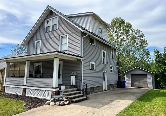 Photo 1 of Single family home for sale at 4 E Ridge Ave, Greenville Boro, PA 16125 | MLS# 1741740 | Listing updated on 2026-08-17