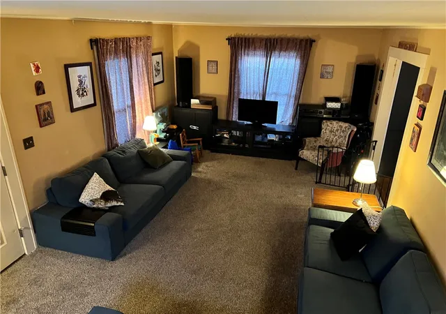 Photo 3 of Single family home for sale at 4 E Ridge Ave, Greenville Boro, PA 16125 | MLS# 1741740 | Listing updated on 2026-08-17