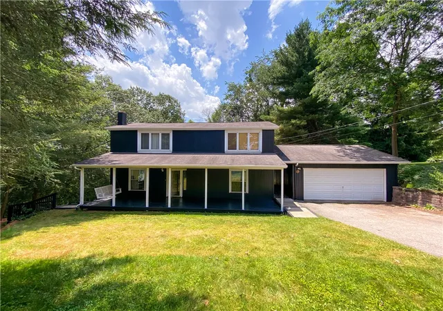Photo 1 of Single family home for sale at 1310 Center Rd, Monaca, PA 15061 | MLS# 1741828 | Listing updated on 2026-08-28