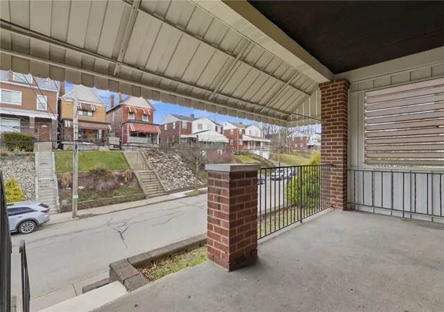 Photo 3 of Single family home for sale at 4136 Winterburn Ave, Greenfield, PA 15207 | MLS# 1742570 | Listing updated on 2026-08-19