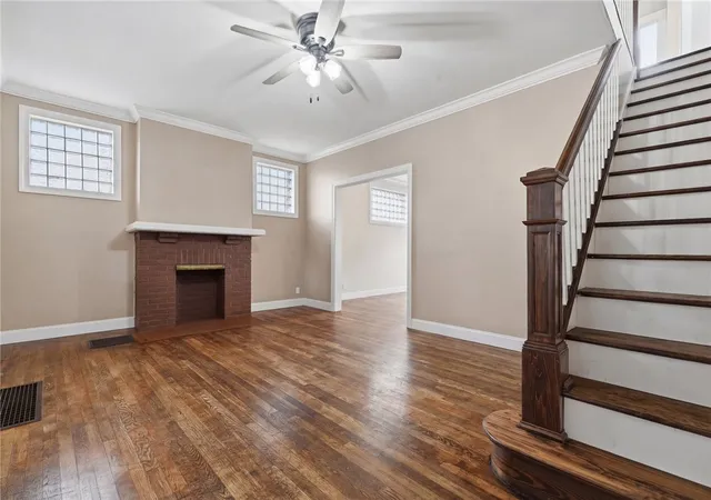 Photo 4 of Single family home for sale at 4136 Winterburn Ave, Greenfield, PA 15207 | MLS# 1742570 | Listing updated on 2026-08-19