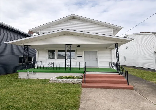 Photo 1 of Single family home for sale at 1631 3rd Avenue, New Kensington, PA 15068 | MLS# 1742638 | Listing updated on 2026-08-18