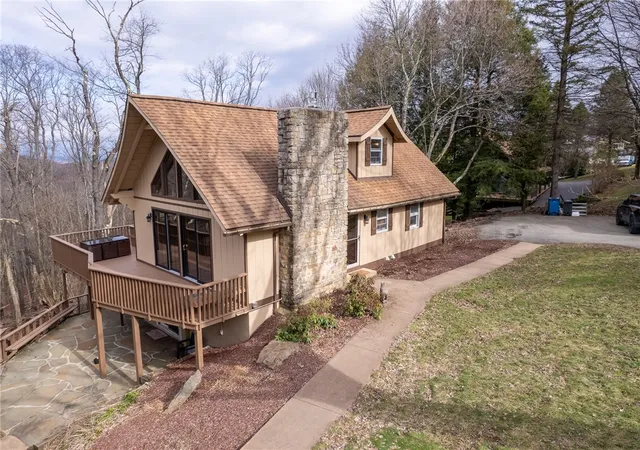Photo 1 of Single family home for sale at 266 Alpine Hts Rd, Saltlick Twp, PA 15622 | MLS# 1743953 | Listing updated on 2026-08-29