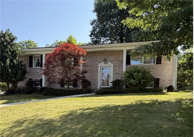 Photo 1 of Single family home for sale at 100 Hermitage Cir, Ligonier Twp, PA 15658 | MLS# 1743938 | Listing updated on 2026-08-17
