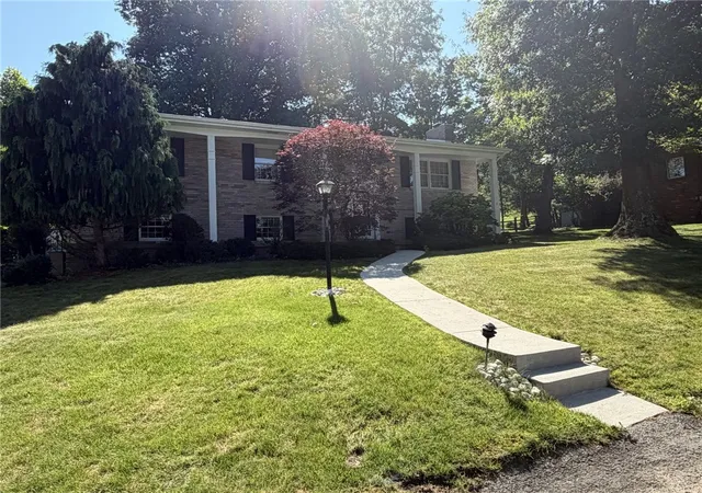 Photo 3 of Single family home for sale at 100 Hermitage Cir, Ligonier Twp, PA 15658 | MLS# 1743938 | Listing updated on 2026-08-17