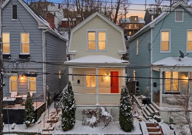 Photo 1 of Single family home for sale at 233 Edith St, Pittsburgh, PA 15211 | MLS# 1744643 | Listing updated on 2026-08-24