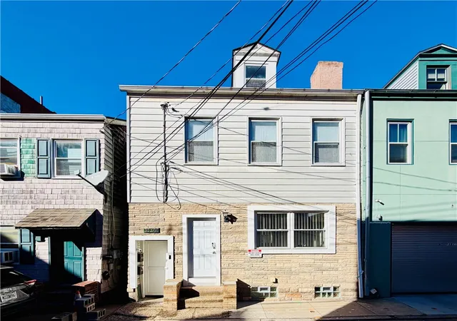Photo 2 of Multi family home for sale at 1709 Wrights Way, South Side, PA 15203 | MLS# 1744896 | Listing updated on 2026-08-25