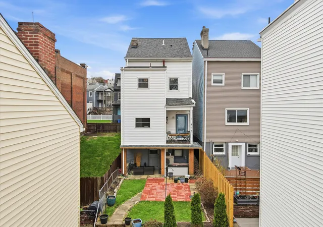 Photo 1 of Single family home for sale at 5133 Holmes St, Lawrenceville, PA 15201 | MLS# 1745175 | Listing updated on 2026-08-30