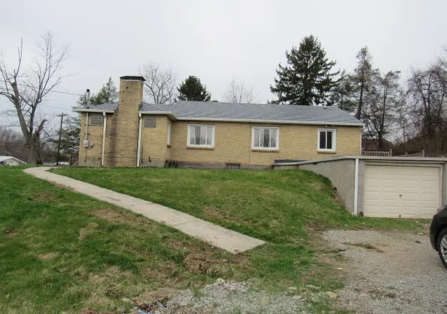 Photo 1 of Single family home for sale at 4022 Pittsburgh Rd, Perry Twp, PA 15012 | MLS# 1745349 | Listing updated on 2026-08-22