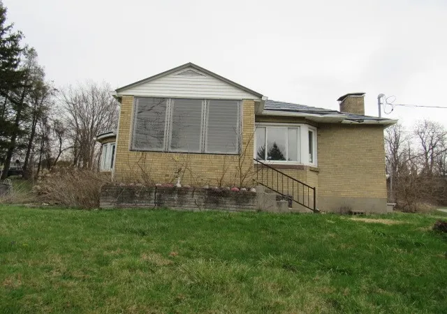 Photo 2 of Single family home for sale at 4022 Pittsburgh Rd, Perry Twp, PA 15012 | MLS# 1745349 | Listing updated on 2026-08-22