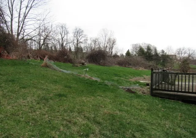 Photo 3 of Single family home for sale at 4022 Pittsburgh Rd, Perry Twp, PA 15012 | MLS# 1745349 | Listing updated on 2026-08-22