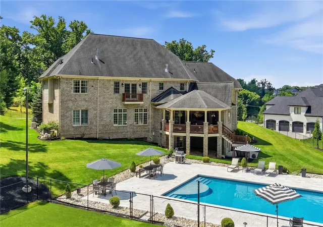 Photo 2 of Single family home for sale at 103 Silver Pines Dr, Pine Twp, PA 15044 | MLS# 1745415 | Listing updated on 2026-08-17