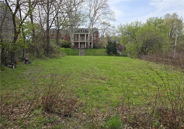 Photo 3 of Sale Pending at 1422 Liverpool St, Manchester, PA 15233 | MLS# 1745646 | Listing updated on 2026-08-24