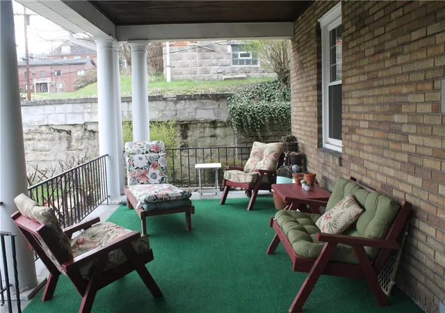 Photo 2 of Single family home for sale at 67 Warren St, Crafton, PA 15205 | MLS# 1746264 | Listing updated on 2026-08-29