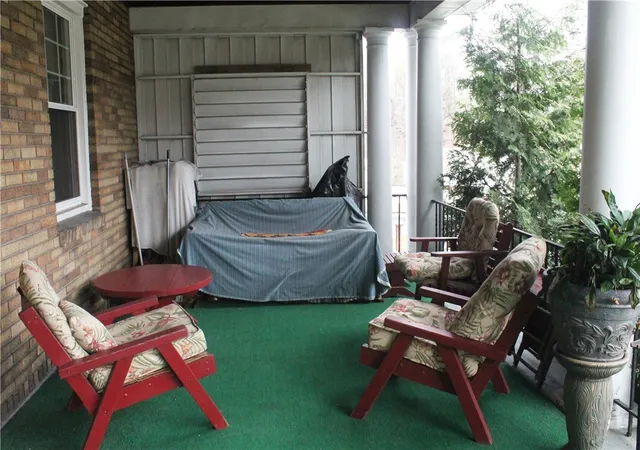 Photo 3 of Single family home for sale at 67 Warren St, Crafton, PA 15205 | MLS# 1746264 | Listing updated on 2026-08-29