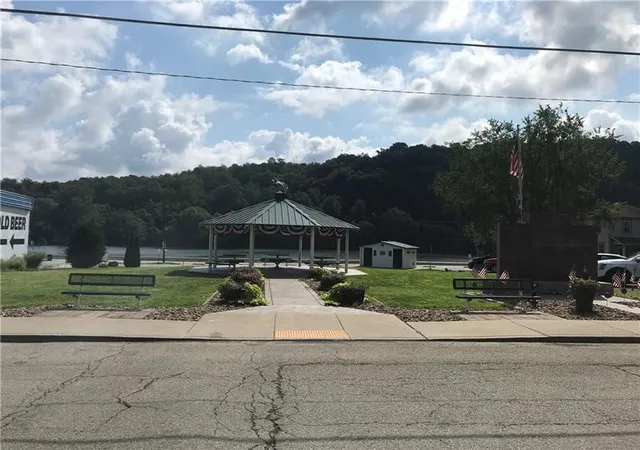 Photo 3 of Multi family home for sale at 508 Front St, Fredericktown, PA 15333 | MLS# 1747708 | Listing updated on 2026-08-13