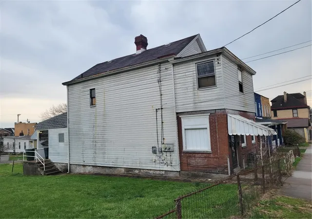 Photo 2 of Multi family home for sale at 811 10th Street, Stowe Twp, PA 15136 | MLS# 1747990 | Listing updated on 2026-08-25