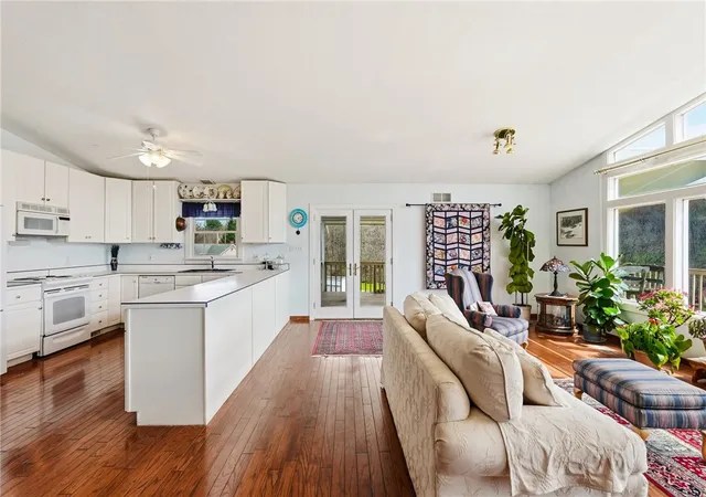Photo 4 of Single family home for sale at 20 Walker Rd, Jefferson Twp, PA 15021 | MLS# 1748132 | Listing updated on 2026-08-20