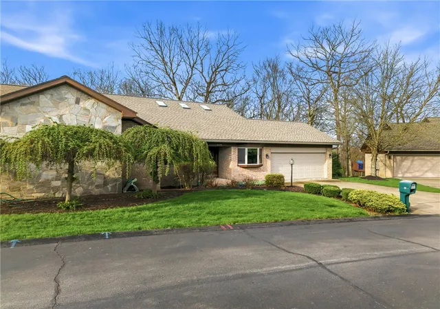 Photo 1 of Condo for sale at 180 Oakview Dr, Hermitage, PA 16148 | MLS# 1748705 | Listing updated on 2026-08-23