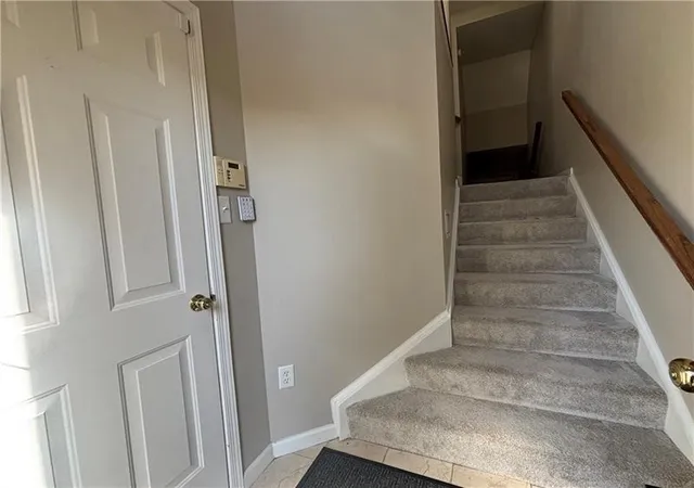 Photo 3 of Townhouse for sale at 2006 Overlook Ct, Canonsburg, PA 15317 | MLS# 1748799 | Listing updated on 2026-08-18