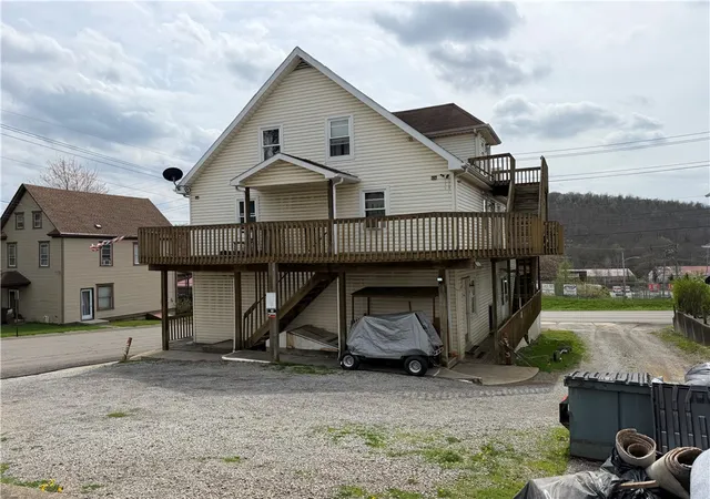 Photo 3 of Multi family home for sale at 1000 Grant Ave, East Butler, PA 16029 | MLS# 1748743 | Listing updated on 2026-08-29