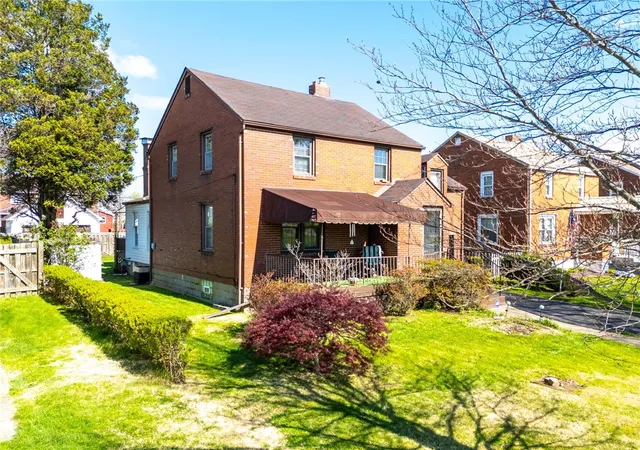 Photo 2 of Single family home for sale at 1521 Pacific Ave, Harrison Twp, PA 15065 | MLS# 1748999 | Listing updated on 2026-08-30