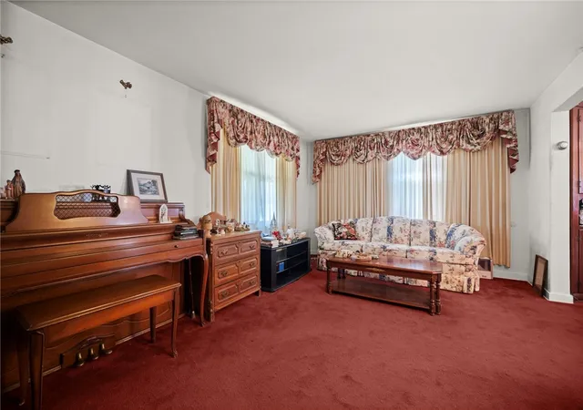 Photo 3 of Single family home for sale at 1521 Pacific Ave, Harrison Twp, PA 15065 | MLS# 1748999 | Listing updated on 2026-08-30