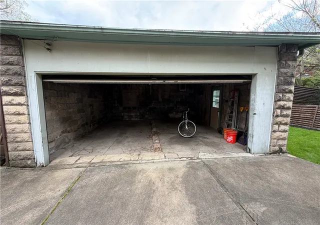 Photo 38 of Multi family home for sale at 5708 Solway St, Squirrel Hill, PA 15217 | MLS# 1749167 | Listing updated on 2026-08-19