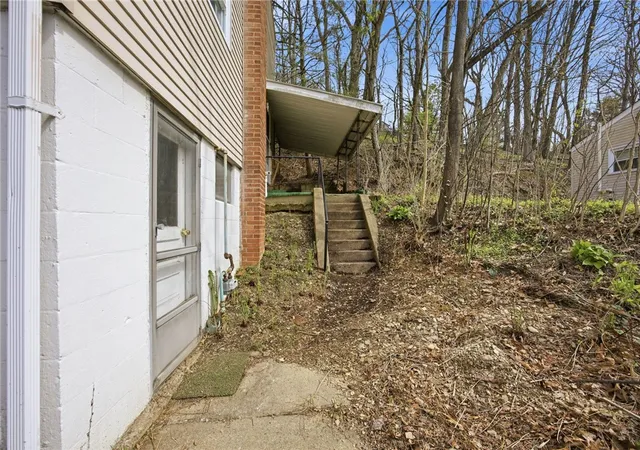 Photo 23 of Sale Pending at 116 6th Avenue, Ross Twp, PA 15229 | MLS# 1749931 | Listing updated on 2026-08-16