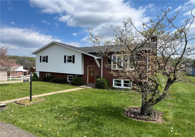 Photo 1 of Single family home for sale at 200 Hill St, Blairsville, PA 15717 | MLS# 1749795 | Listing updated on 2026-10-05